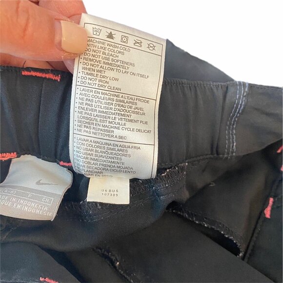 Nike Small Athletic Shorts Black Pink Roll Tab Cuff Womens Outdoors Pockets - Picture 7 of 8